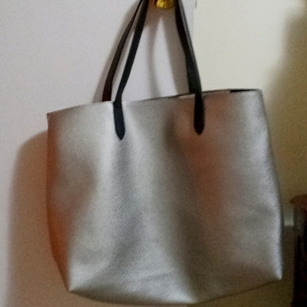 Silver and black PVC tote - Picture 1 of 2
